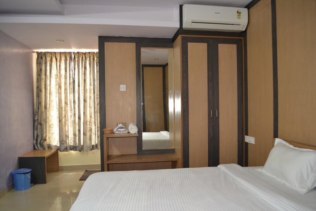 Shoba Inn-Kammanahalli Бангалор Стая снимка